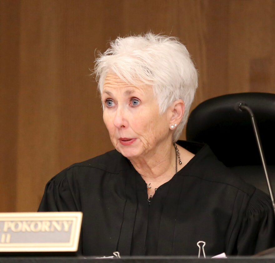 Judge suspects defendant is under the influence in court, orders drug